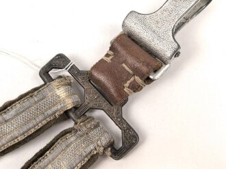 Gehänge zum Dolch für Offiziere des Heeres. Stark getragen, modifiziert