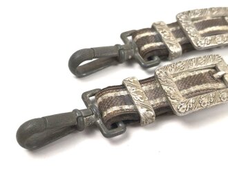 Gehänge zum Dolch für Offiziere der Luftwaffe, getragenes Stück