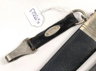 Fliegerdolch für Angehörige des Deutschen Luftsport Verband DLV. Die Klinge von SMF Solingen. Die Belederung Original, die Hakenkreuze vollständig emailliert.  Attraktives Stück