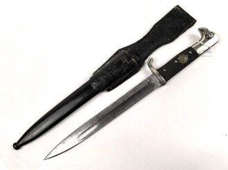 Preussen vor 1. Weltkrieg, Kurzes Seitengewehr KS98 eines Angehörigen der Garde. Aufpflanzbares Stück von Eickhorn Solingen, der Gardetsren wackelt minimal. Im Lacklederkoppelschuh.