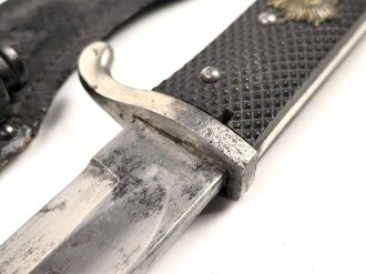 Preussen vor 1. Weltkrieg, Kurzes Seitengewehr KS98 eines Angehörigen der Garde. Aufpflanzbares Stück von Eickhorn Solingen, der Gardetsren wackelt minimal. Im Lacklederkoppelschuh.