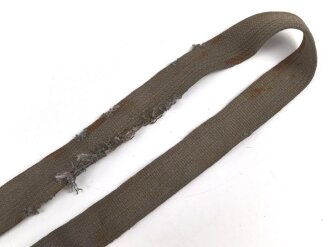 Teil eines Trageriemen für einen Laufbehälter der Wehrmacht, getragenes Stück