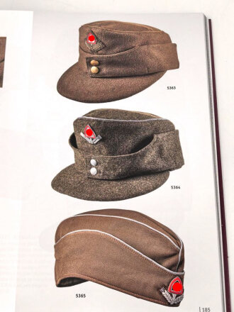 "Hermann Historica 106. Auktion am 8. November 2025" - A US Lifetime Headgear Collection and other Imperial and WWII Collectibles, DIN A5