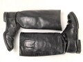 Paar Stiefel für Offiziere der Wehrmacht. getragenes Paar, ungereinigt, Sohlenlänge 31cm