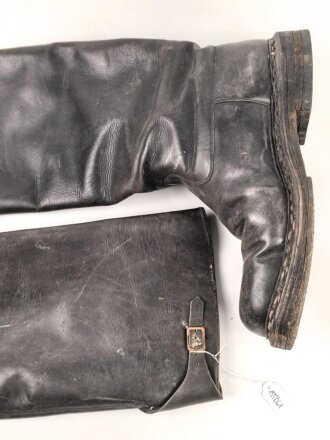 Paar Stiefel für Unteroffiziere der Wehrmacht. getragenes Paar, ungereinigt, Sohlenlänge 30cm