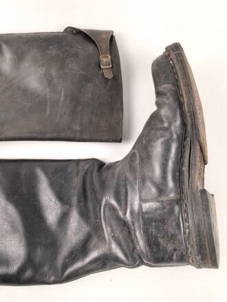 Paar Stiefel für Unteroffiziere der Wehrmacht. getragenes Paar, ungereinigt, Sohlenlänge 30cm