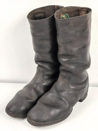 Paar Stiefel für Mannschaften der Wehrmacht. getragenes Paar, ungereinigt, Sohlenlänge 31cm