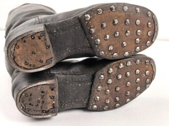 Paar Stiefel für Mannschaften der Wehrmacht. getragenes Paar, ungereinigt, Sohlenlänge 31cm