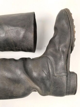 Paar Stiefel für Mannschaften der Wehrmacht. getragenes Paar, ungereinigt, Sohlenlänge 31cm