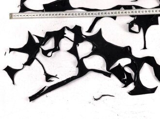 Konvolut Reste von Uniformtuch Panzertruppe / NSKK / Deutsches Jungvolk. Ideal zum Reparieren von kleineren Fehlstellen