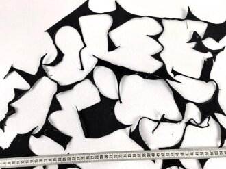 Konvolut Reste von Uniformtuch Panzertruppe / NSKK / Deutsches Jungvolk. Ideal zum Reparieren von kleineren Fehlstellen