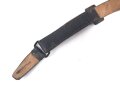 Lackleder Riemen für eine Schirmmütze für Mannschaften III.Reich. Ungereinigt. Gesamtlänge 31,5cm