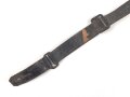 Lackleder Riemen für eine Schirmmütze für Mannschaften III.Reich. Ungereinigt. Gesamtlänge 33,5cm