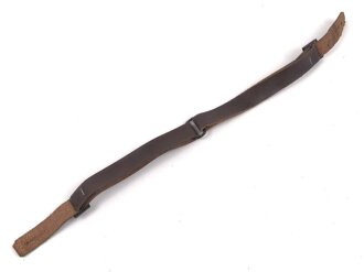 Brauner Lederriemen für eine Schaftmütze III.Reich. Ungereinigt. Gesamtlänge 32cm