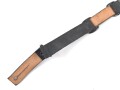 Lackleder Riemen für eine Schirmmütze für Mannschaften III.Reich. Ungereinigt. Gesamtlänge 31cm