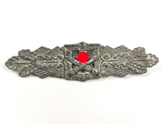 Nahkampfspange in silber, Hersteller Juncker Berlin, wohl guter Bodenfund