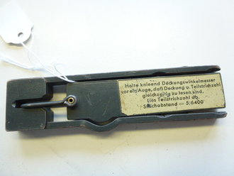 Deckungswinkelmesser Wehrmacht, seltene Variante ohne aufgenietetes Beschriftungsfeld