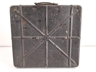 Wehrmacht Transportkasten für 3,7cm Flak 18 Patronen. Originallack, ungereinigtes Stück