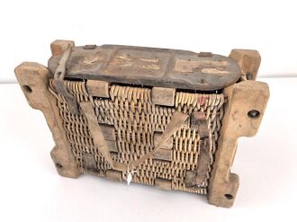 Transportkorb Wehrmacht für Kartuschen leichte Feldhaubitze 18, ungereinigtes Stück