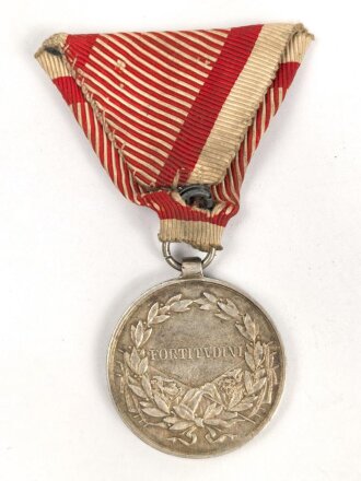 k.u.k. Österreich, kleine silberne Tapferkeitsmedaille 1916, Kaiser Karl, an Dreiecksband