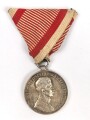 k.u.k. Österreich, kleine silberne Tapferkeitsmedaille 1916, Kaiser Karl, an Dreiecksband