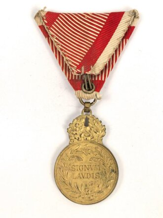 k.u.k. Österreich, Bronzene Militärverdienstmedaille "Signum Laudis" , 1916, Kaiser Karl , an Dreiecksband