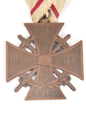 Österreich 1. Republik ( 1919–1934 )  Österreich Ehrenkreuz ,,Für Heimat und Volk 1939-1945" an unrichtigem Dreiecksband