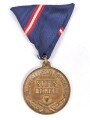 Österreich Bundesheer,  Wehrdienstmedaille in gold, an Dreiecksband