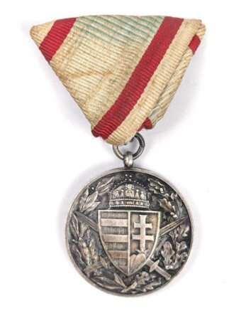 Ungarn, Weltkriegs Erinnerungsmedaille 1914-1918, an Dreiecksband
