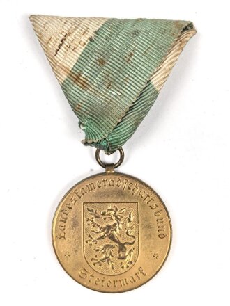 Österreich Mitgliedsabzeichen des Landeskameradschaftsbundes Steiermark in gold, an Dreiecksband