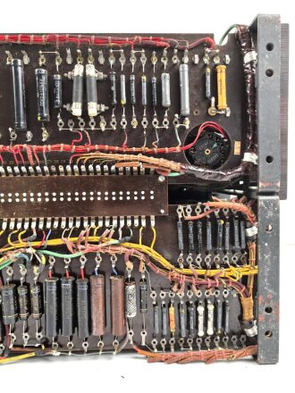 Tonschreiber b1 V ( Verstärker ) Ton.S. b1 ( V ) Wehrmacht. Hersteller jja  1944. Originallack, Funktion nicht geprüft, wiegt unverpackt etwa 32kg