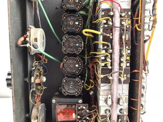 Tonschreiber b1 V ( Verstärker ) Ton.S. b1 ( V ) Wehrmacht. Hersteller jja  1944. Originallack, Funktion nicht geprüft, wiegt unverpackt etwa 32kg