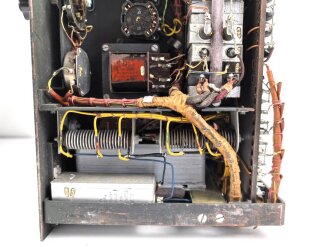 Tonschreiber b1 V ( Verstärker ) Ton.S. b1 ( V ) Wehrmacht. Hersteller jja  1944. Originallack, Funktion nicht geprüft, wiegt unverpackt etwa 32kg