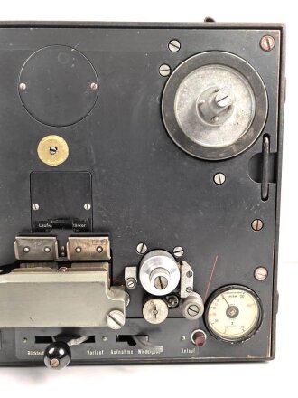 Tonschreiber B1 ( L ) Laufwerk , Ton.S. b1 ( L ) Wehrmacht. Hersteller jja  1944. Otiginallack, Funktion nicht geprüft