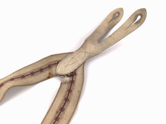 Hosenträger aus der Zeit des 2.Weltkrieg,  stark getragen