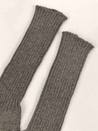 Paar feldgraue Socken aus der Zeit des 2. Weltkrieg....