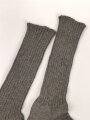 Paar feldgraue Socken aus der Zeit des 2. Weltkrieg. Ungetragenes Paar