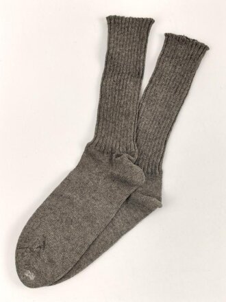 Paar feldgraue Socken aus der Zeit des 2. Weltkrieg....