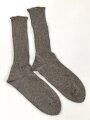 Paar feldgraue Socken aus der Zeit des 2. Weltkrieg. Ungetragenes Paar
