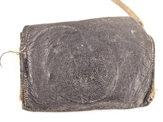 Tasche für eine Erkennungsmarke , deutlich getragenes Stück