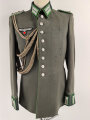 Heer, Waffenrock für einen Oberst im Gebirgsjäger Regiment 79. Getragenes Stück, die Ärmelpatten unrichtig neuzeitlich ergänzt.