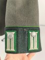 Heer, Waffenrock für einen Oberst im Gebirgsjäger Regiment 79. Getragenes Stück, die Ärmelpatten unrichtig neuzeitlich ergänzt.