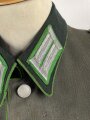 Heer, Waffenrock für einen Oberst im Gebirgsjäger Regiment 79. Getragenes Stück, die Ärmelpatten unrichtig neuzeitlich ergänzt.
