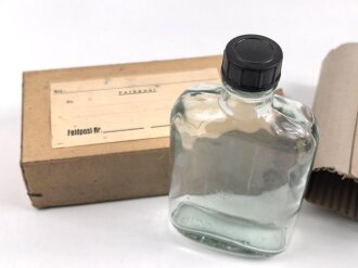 Feldpost Paket Wehrmacht, Original verpackte Glasflasche, Maße etwa 9 x 16 x 4,5cm