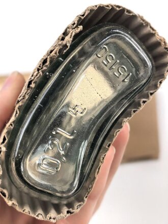 Feldpost Paket Wehrmacht, Original verpackte Glasflasche, Maße etwa 9 x 16 x 4,5cm