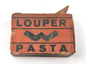 Kasten für persönliche Hygiene, laut Vorbesitzer aus dem Nachlass eines Offizier der Wehrmacht. Maße des Kasten etwa 16 x 21 x 6cm