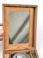 Kasten für persönliche Hygiene, laut Vorbesitzer aus dem Nachlass eines Offizier der Wehrmacht. Maße des Kasten etwa 16 x 21 x 6cm