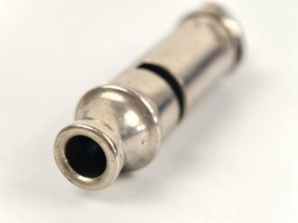 Trillerpfeife aus Metall ohne Bezeichnung, vermutlich Polizei