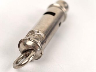 Trillerpfeife aus Metall ohne Bezeichnung, vermutlich Polizei