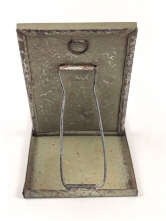 Faltbarer Rasierspiegel aus Blech, 7 ,5 x 11cm